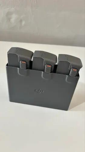 Drone dji avata 2 seminovo