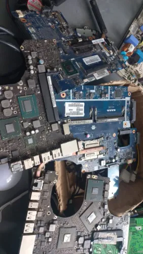 Peças de computador e notebook