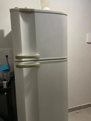 Geladeira eletrolux 346L + Freezer 70L 127V