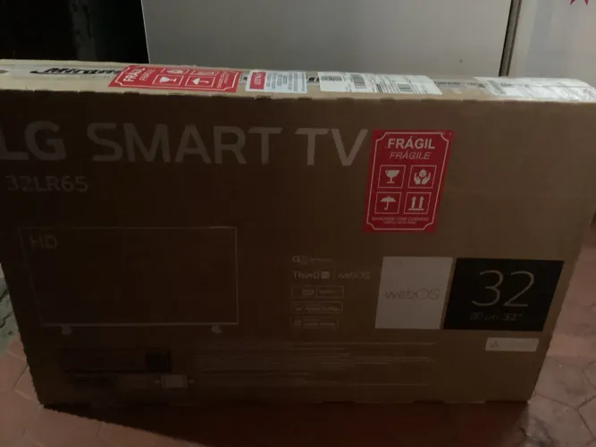 LACRADA Smart TV 32? HD LG 32LB650BPSA WebOS 26 Wi-Fi Bluetooth HDR10
