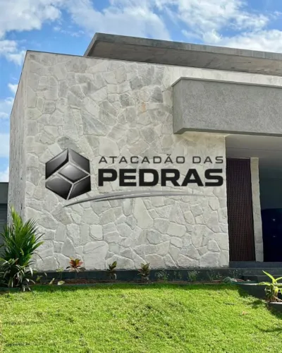 PEDRA ALMOFADADA
