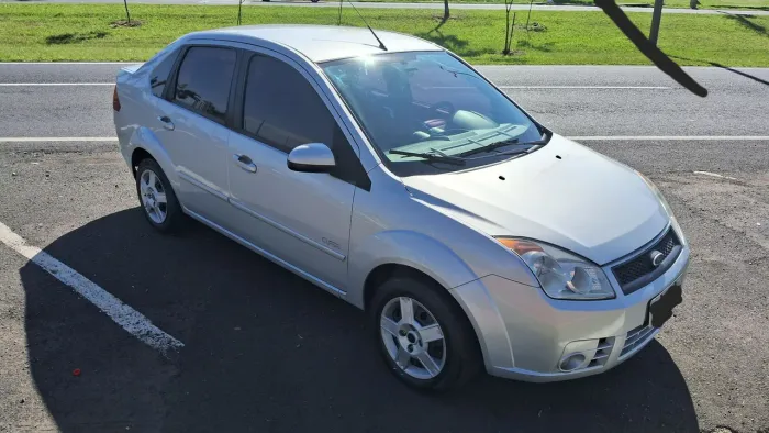 Ford Fiesta Sed. 1.6 8V Flex 4P 2010