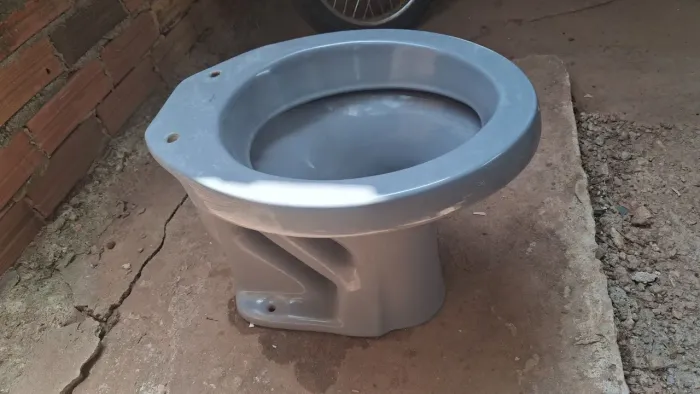 Vende-se vaso sanitário