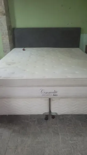 Cama King com Massageador 
