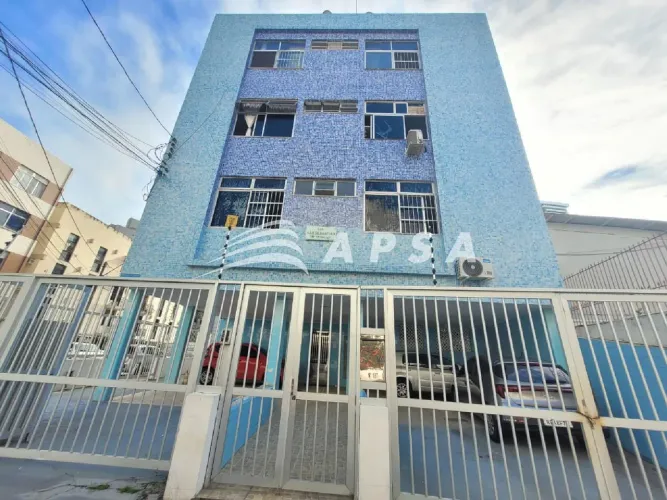 CONDOMINIO SÃO SEBASTIÃO. ÓTIMA OPORTUNIDADE LOCALIZADA NA GRAÇA. APARTAMENTO NO TÉRREO, V