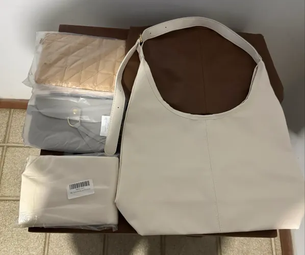 Bolsa carteira alça cluych couro sintético 