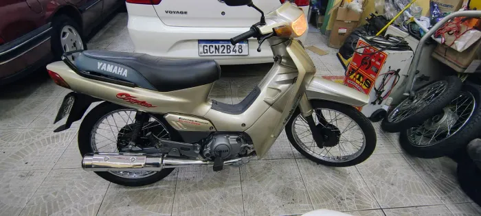 Raridade Yamaha Crypton 2002 dourada