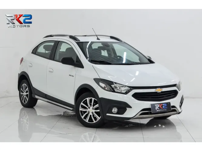 Chevrolet Onix Activ 1.4 8V Flex Mec. 4P 2017