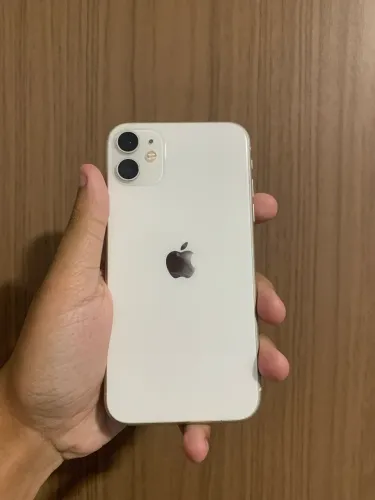 iPhone 11 64gb funcionando tudo perfeitamente 