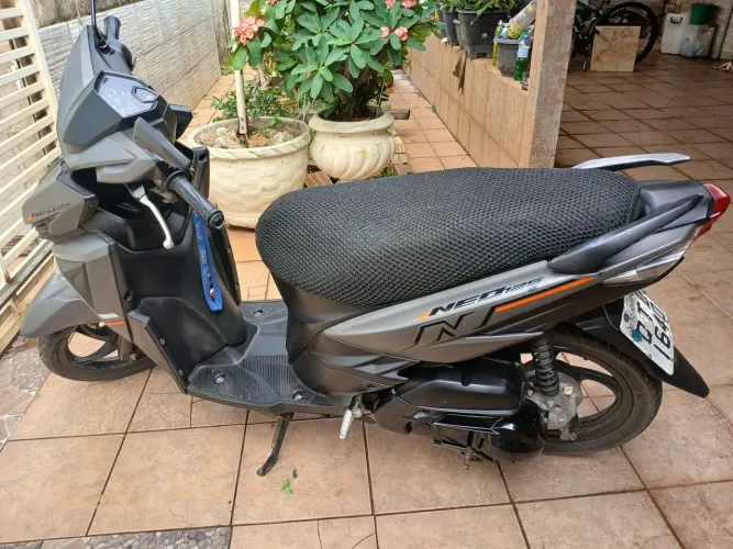 Moto Yamaha Neo automática 125 cc, ano 2008.
