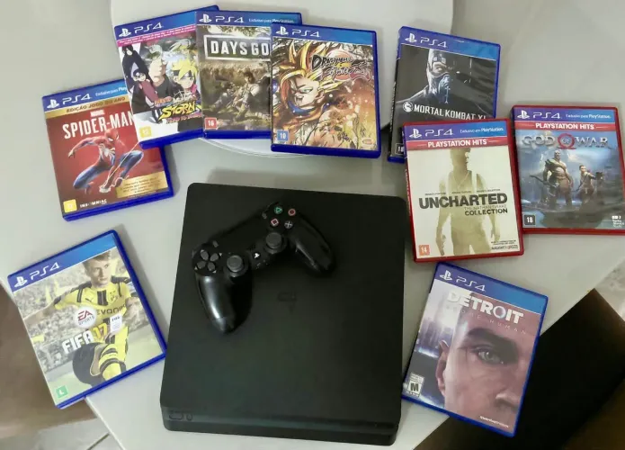 PS4 500GB | 9 JOGOS ORIGINAIS | 1 CONTROLE