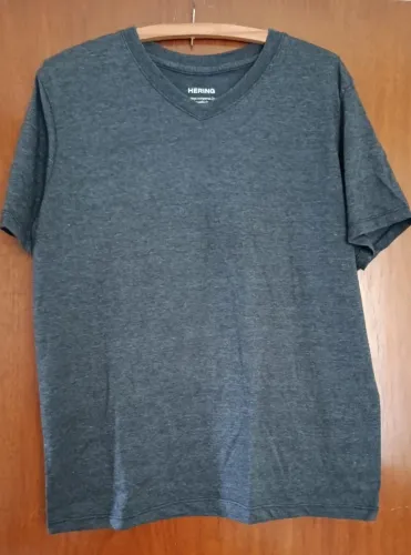 Camisa Hering Cinza Mescla Escuro Gola V