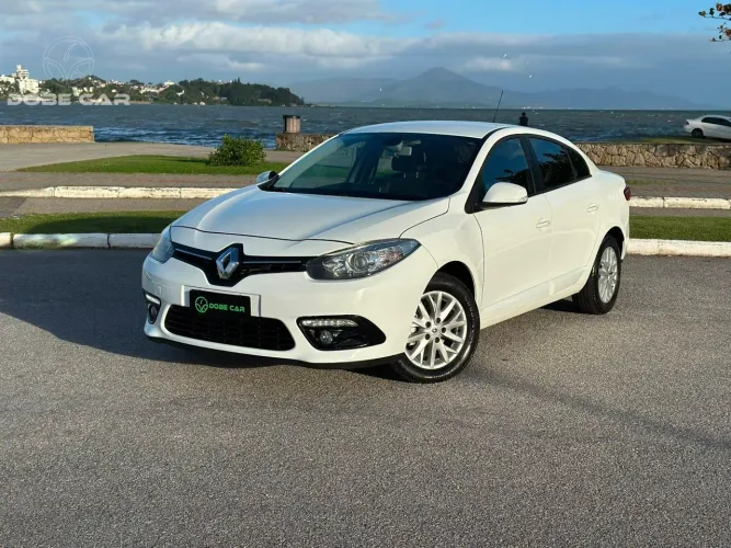 Renault Fluence Sed. Dyn. Plus 2.0 16V Flex Aut. 2018