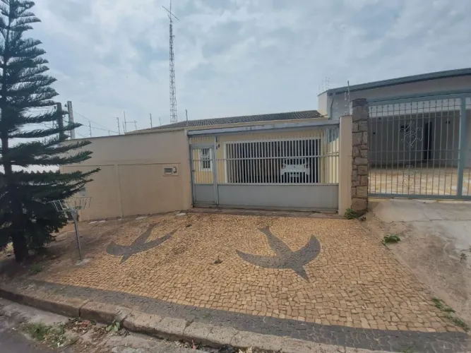 Casa com 3 dormitórios à venda, 180 m² por R$ 750.000,00 - Parque São Quirino - Campinas/S