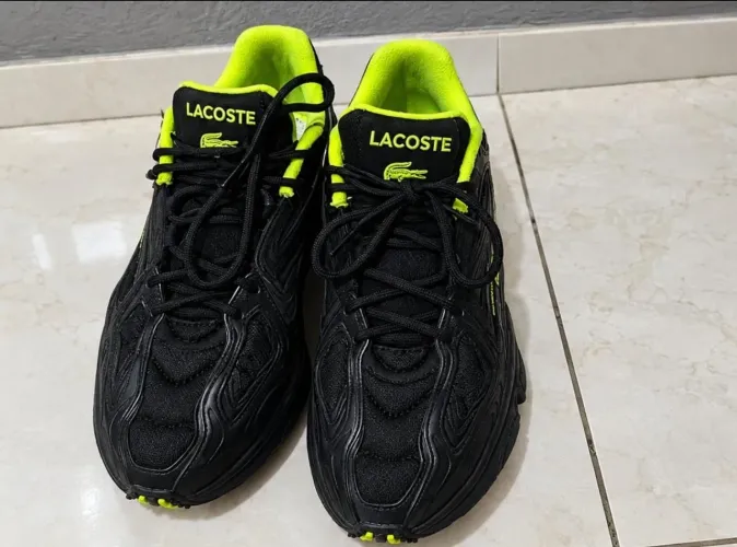 Tênis Lacoste