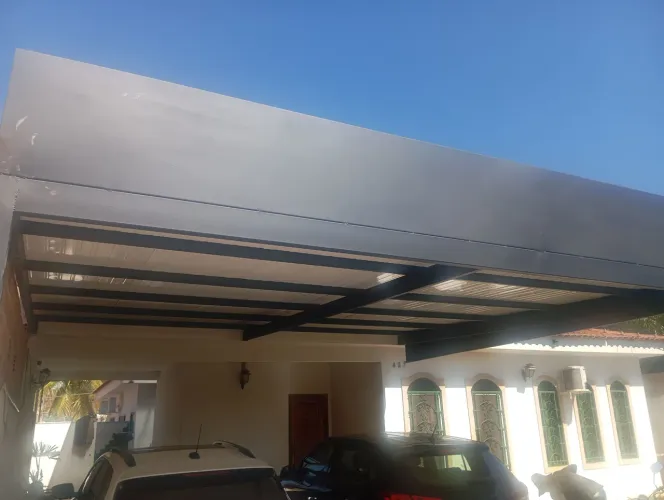 PLATIBANDA METÁLICA - ACABAMENTO MODERNO E PROTEÇÃO PARA SUA OBRA