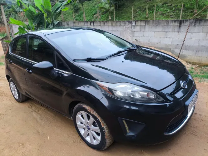 Ford Fiesta SE 1.6 16V Flex 5P 2012