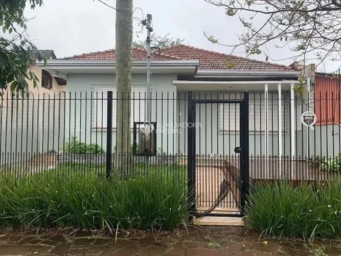 CASA COMERCIAL COM 4 SALAS PÁTIO JARDIM EUROPA PORTO ALEGRE