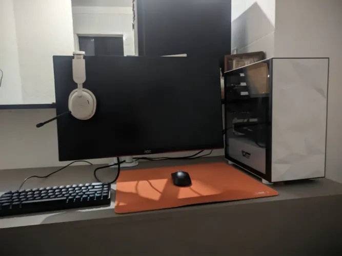 Vendo Setup Gamer Completo ou Troco em iPhone