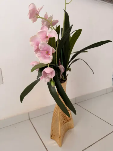 Vaso decorativo com flores