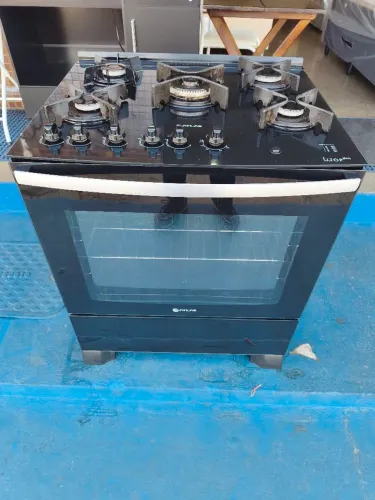 Fogão Atlas 5 Bocas com Mesa de Vidro Preta - Moderno e Funcional