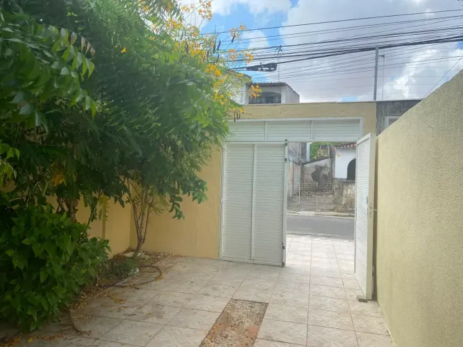 Imóvel para venda com 145 metros quadrados com 3 quartos em Couto Fernandes - Fortaleza -