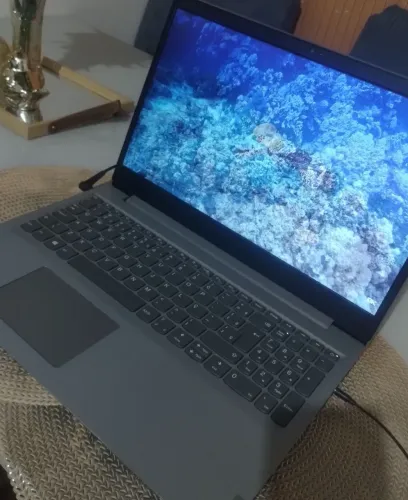 Notebook Semi novo