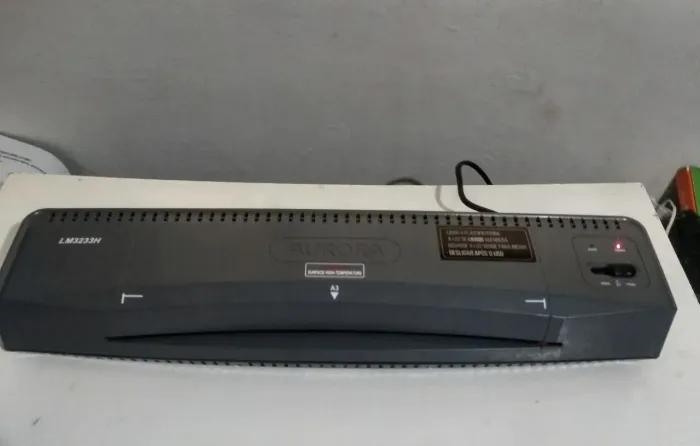 Plastificadora e Plastificadora Aurora LM3233H - Até Tamanho A3