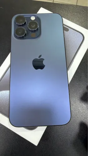 iPhone 15 pro 256GB