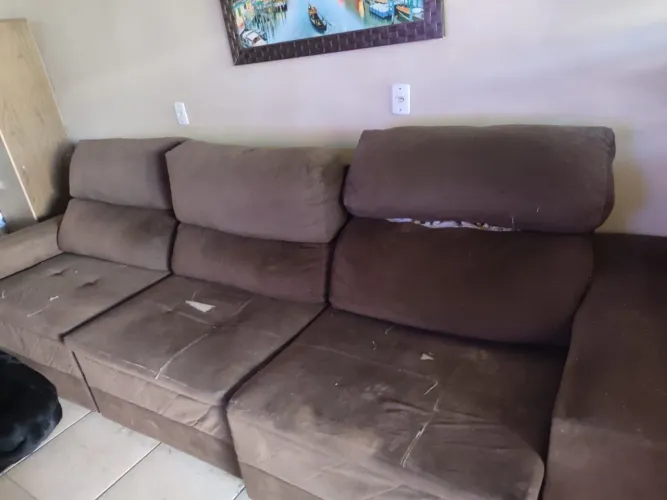 Vende se um sofá contratil poltrona grande