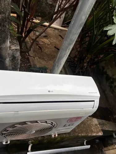 Split inverter LG 09 mil btus. 