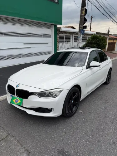 BMW 320I A 2.0 Turbo/activeflex 16V 184cv 4P 2014