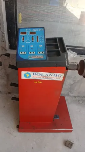 Balanceadora de rodas manual bolanho