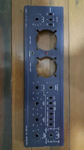 Painel frontal amplificador quasar qa 5500