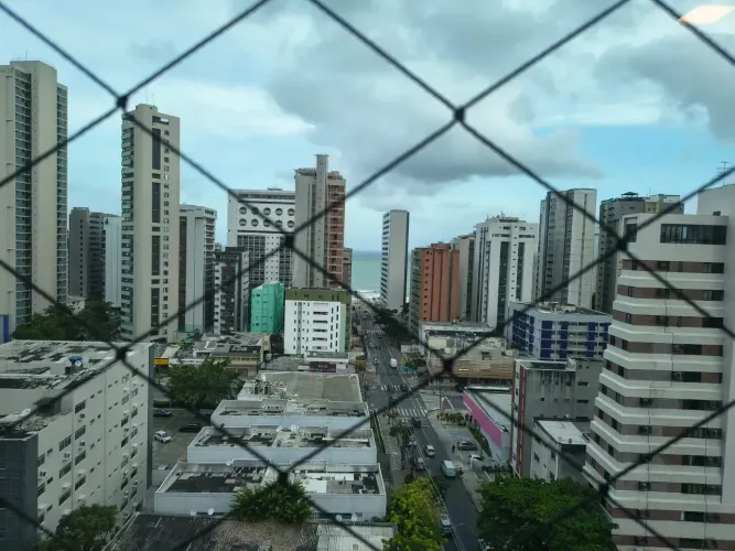 Imóvel para venda possui 210 metros quadrados com 3 quartos em Boa Viagem - Recife - PE