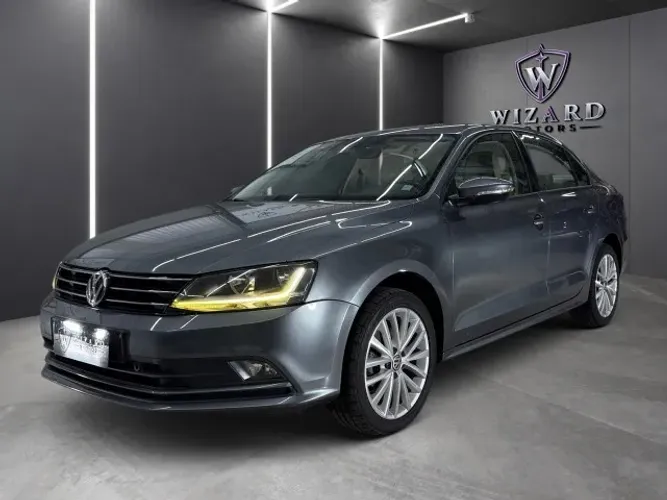 Volkswagen Jetta Comfortline 1.4 TSI 16V 4P Aut. 2017