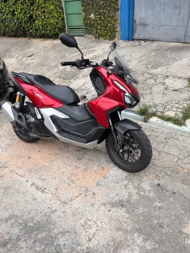 ADV 160 2025