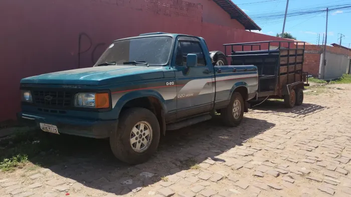 Chevrolet D-20 S / Luxe 3.9/4.0 Diesel 1994