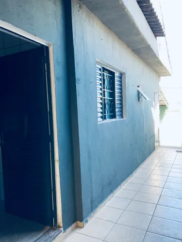 Aluguel Com Proprietário-2 Quarto Cozinha Áreas de Serviço Coberta