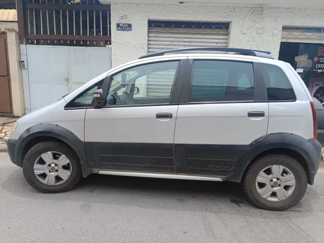 Fiat Idea Advent./ Adv.locker 1.8 MPI Flex 5P 2010
