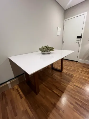 Mesa de jantar Silvia Design