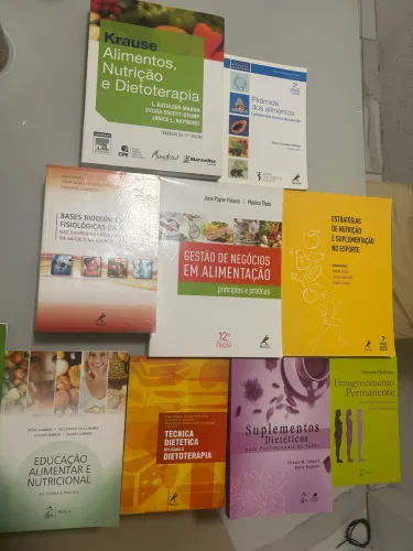 Vendo livros