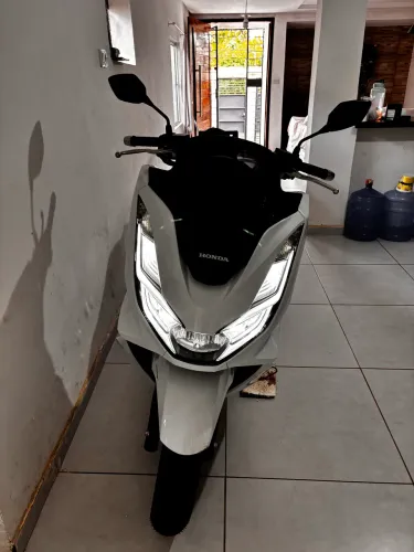 PCX 160 com ABS