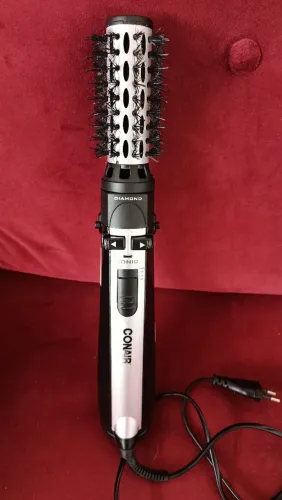 Vende-se Escova Rotativa Conair 