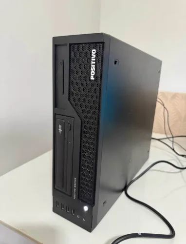 PC POSITIVO MASTER - CORE i3 - 8GB RAM - SSD 240GB
