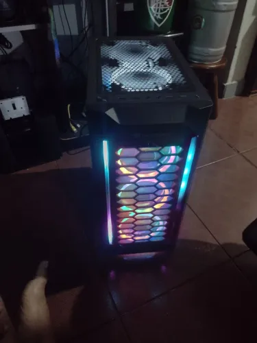 Gabinete gamer Cougar MX 410T vidro na caixa