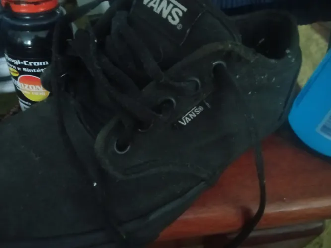 Tênis vans 39 semi novo