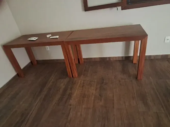 Mesa para escritório em madeira maciça rústica