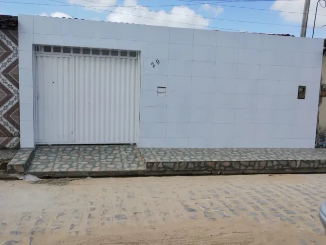 Bela casa próximo a Ceasa do tabuleiro
