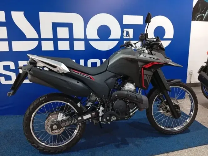 XTZ 250 LANDER CONNECTED 2025/2025